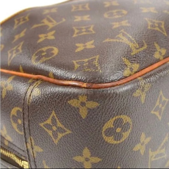 Authentic LOUIS VUITTON vintage Deauville bag monogram. - Picture 10 of 17